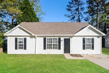 9195 Fairway Ct RIVERDALE, GA 30274